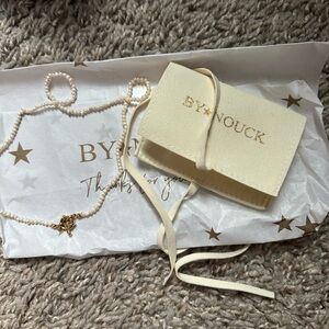 ByNouck choker white pearls
